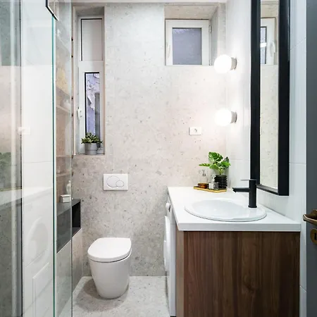 The Nest - Center - Old - 2 Bedrooms *