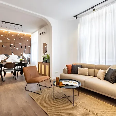 The Nest - Center - Old - 2 Bedrooms