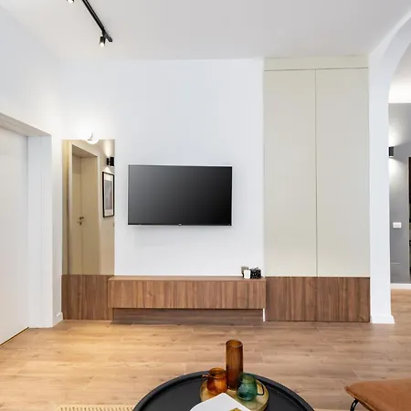 The Nest - Center - Old - 2 Bedrooms