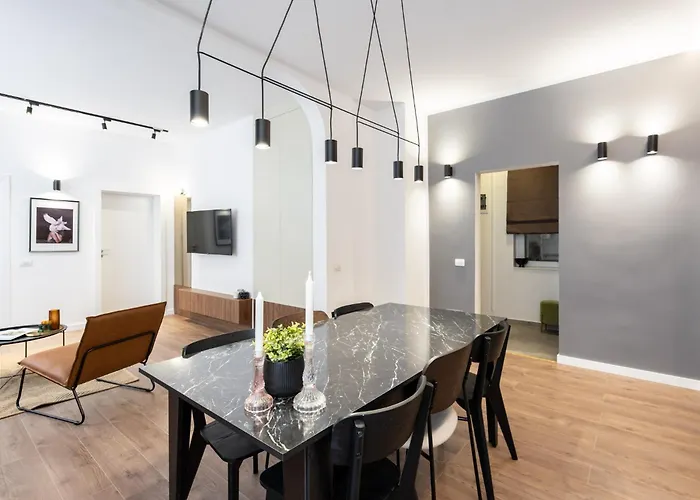 The Nest - Center - Old - 2 Bedrooms *