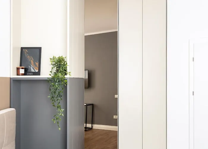 Apartament The Nest - Center - Old - 2 Bedrooms Bucureşti