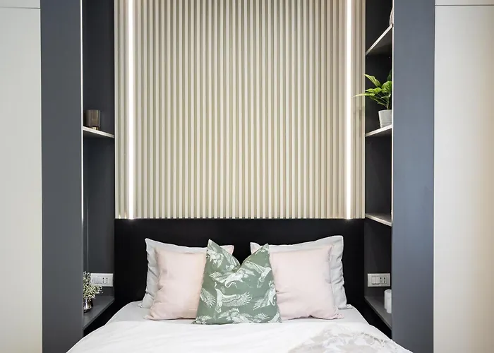 The Nest - Center - Old - 2 Bedrooms Апартаменти Бухарест