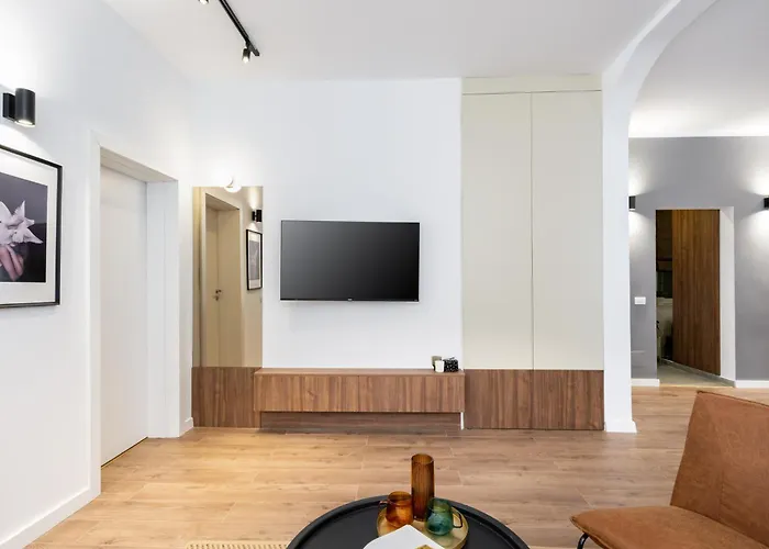 The Nest - Center - Old - 2 Bedrooms