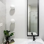 The Nest Center 2bedroom Apartment