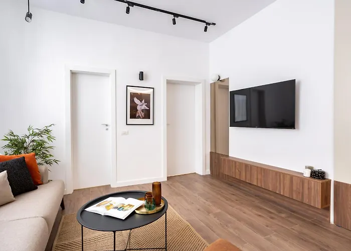 The Nest - Center - Old - 2 Bedrooms