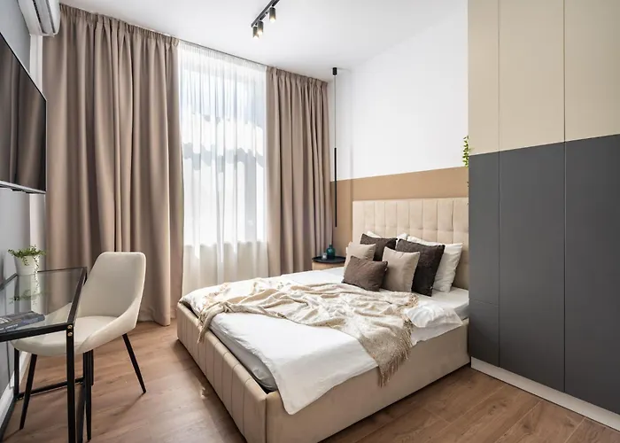 The Nest - Center - Old - 2 Bedrooms アパート